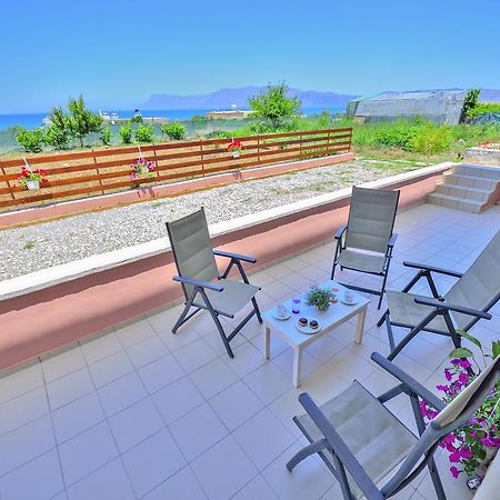 Eliana Apartment Kíssamos Екстериор снимка