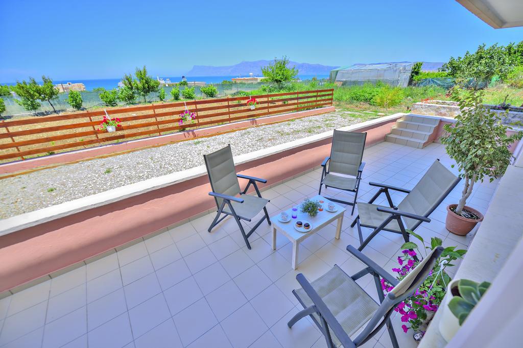 Eliana Apartment Kíssamos Екстериор снимка